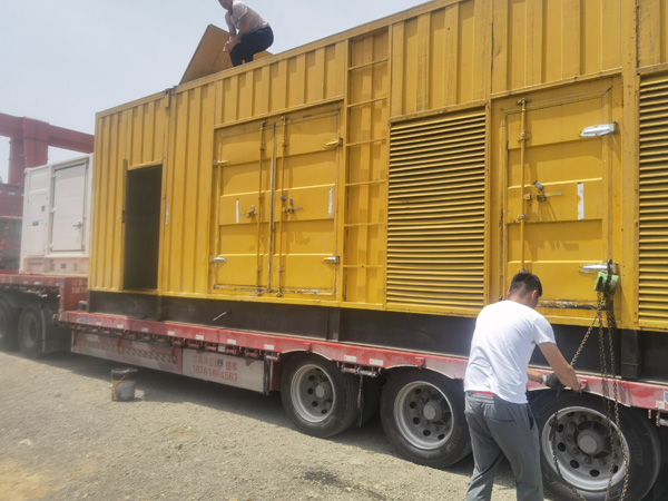 杞县除了负载情况和发动机维护,还有哪些因素会影响 200kw 柴油发电机的油耗?